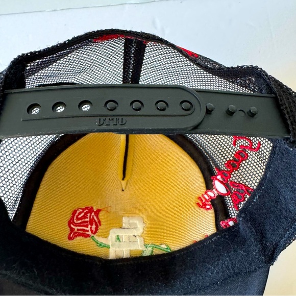 STEVENSON RANCH X ERNEST GOOD DAY FOR FLOWER SHOPS BLACK TRUCKER HAT - Picture 8 of 9